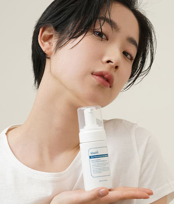 Rich Moist Foaming Cleanser