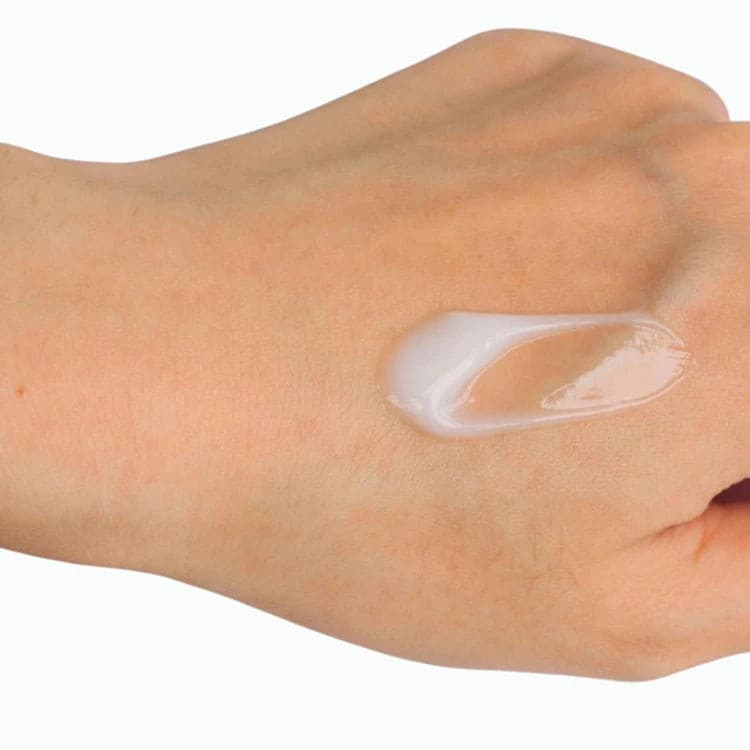 White Moisture Cream.